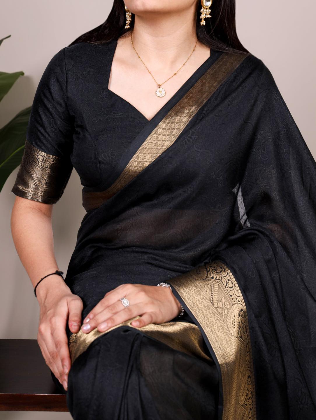 Mash Mellow Silk Plain Sarees with Jacquard Weaving Border black