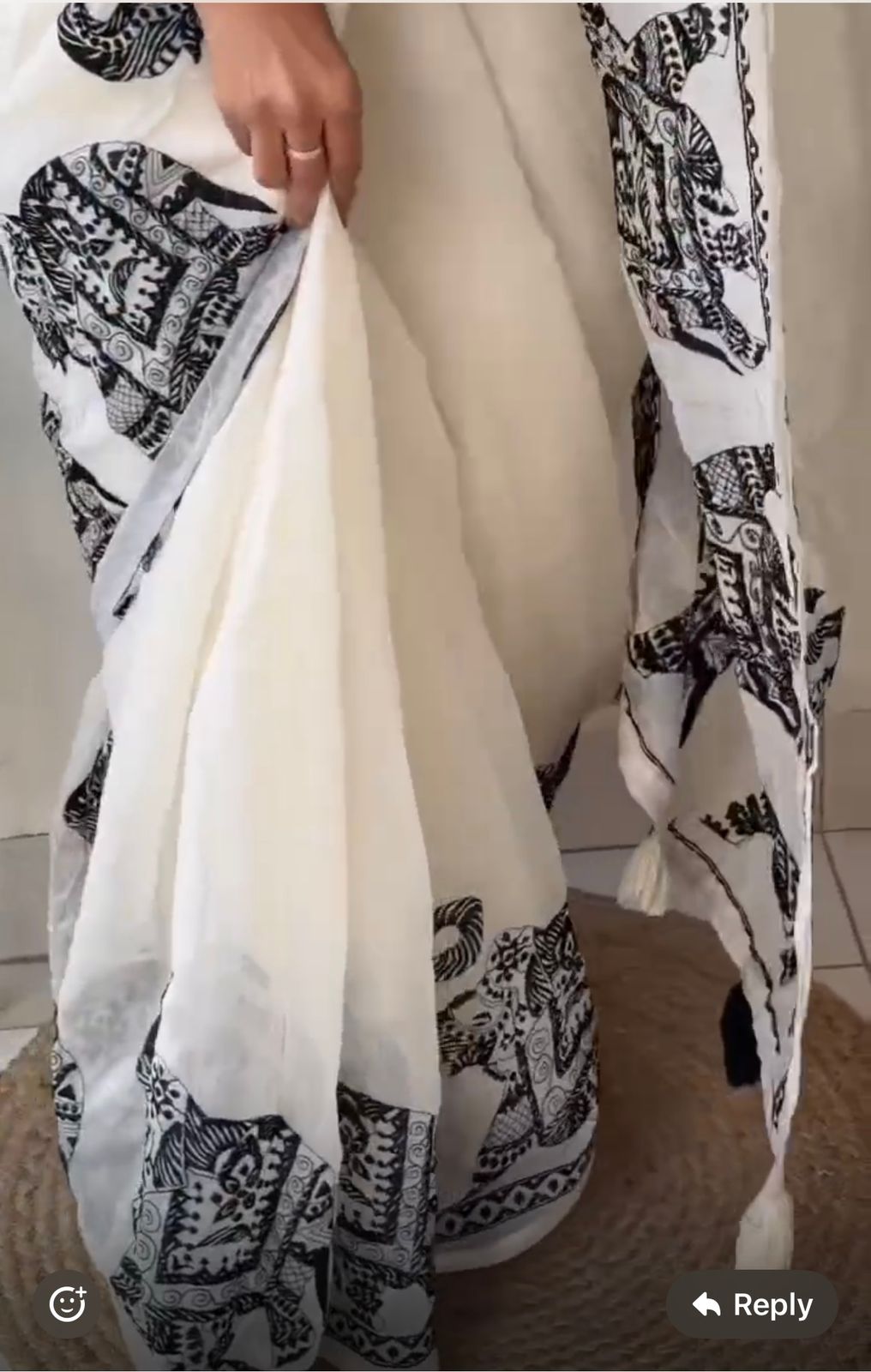 Linen Slub Cotton Sarees – Lightweight Comfort & Everyday Elegance