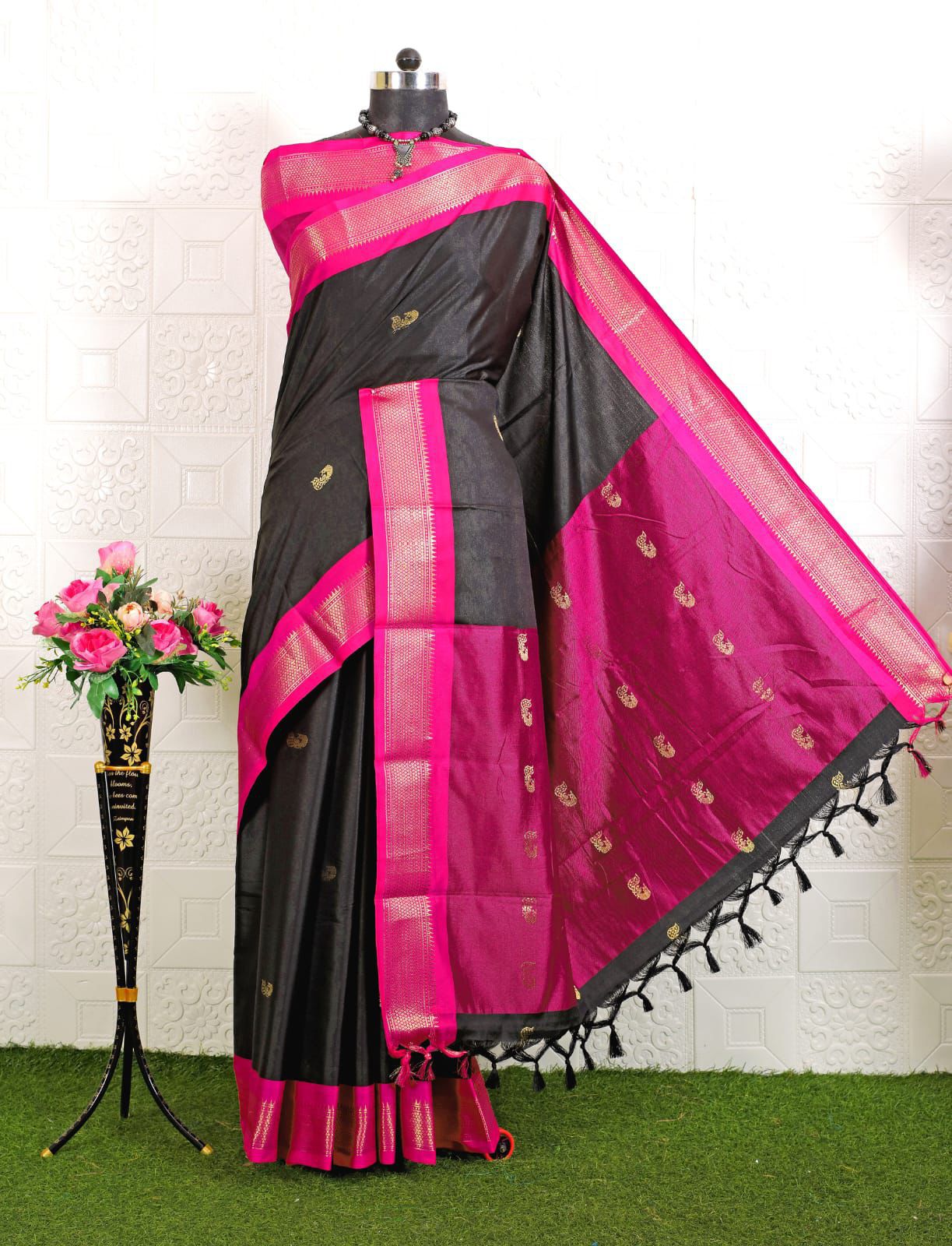 Cotton Silk Sarees with Jacquard Borders – 50 AED