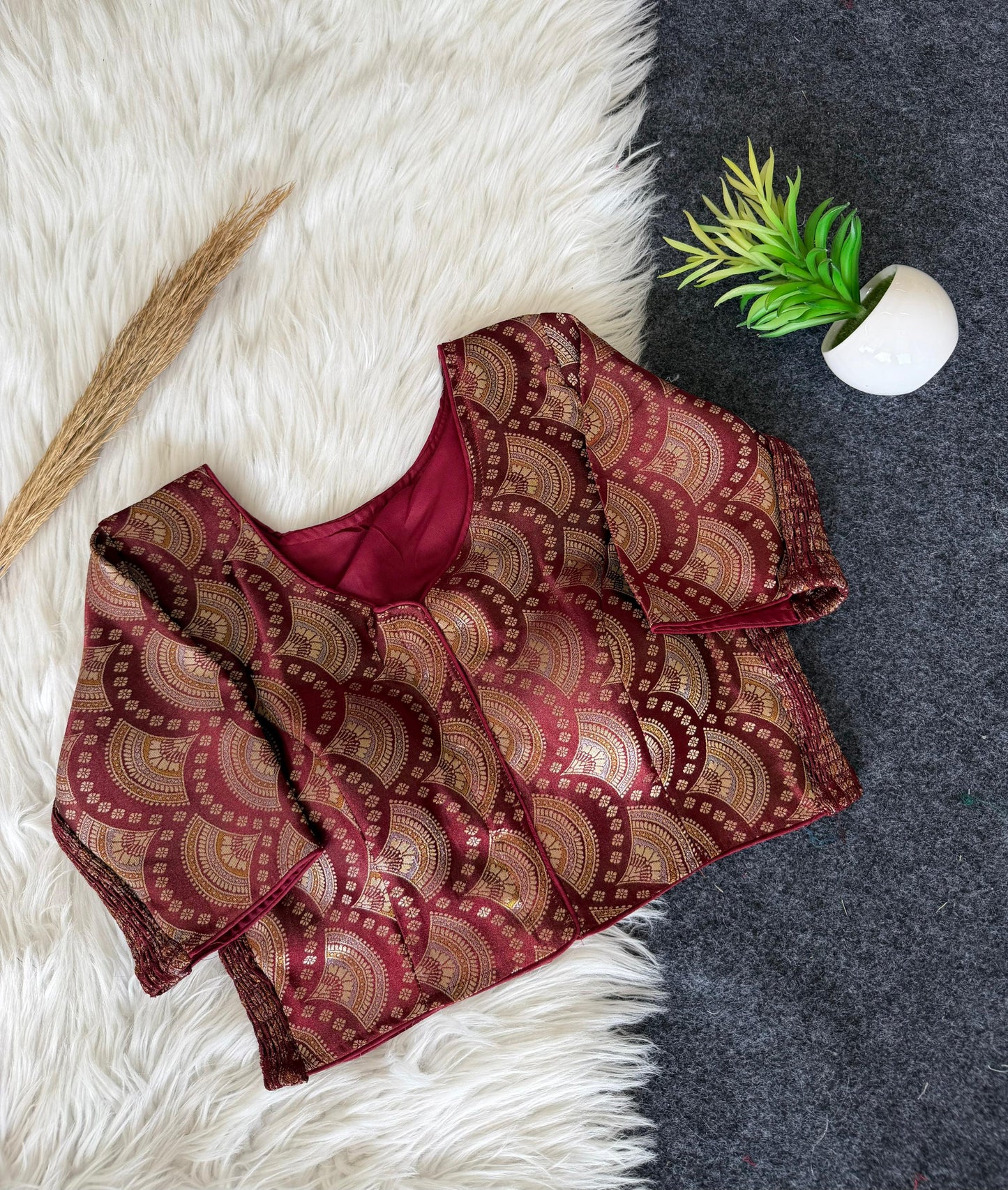 Side Elastic Stretchable Blouse – 50 AED