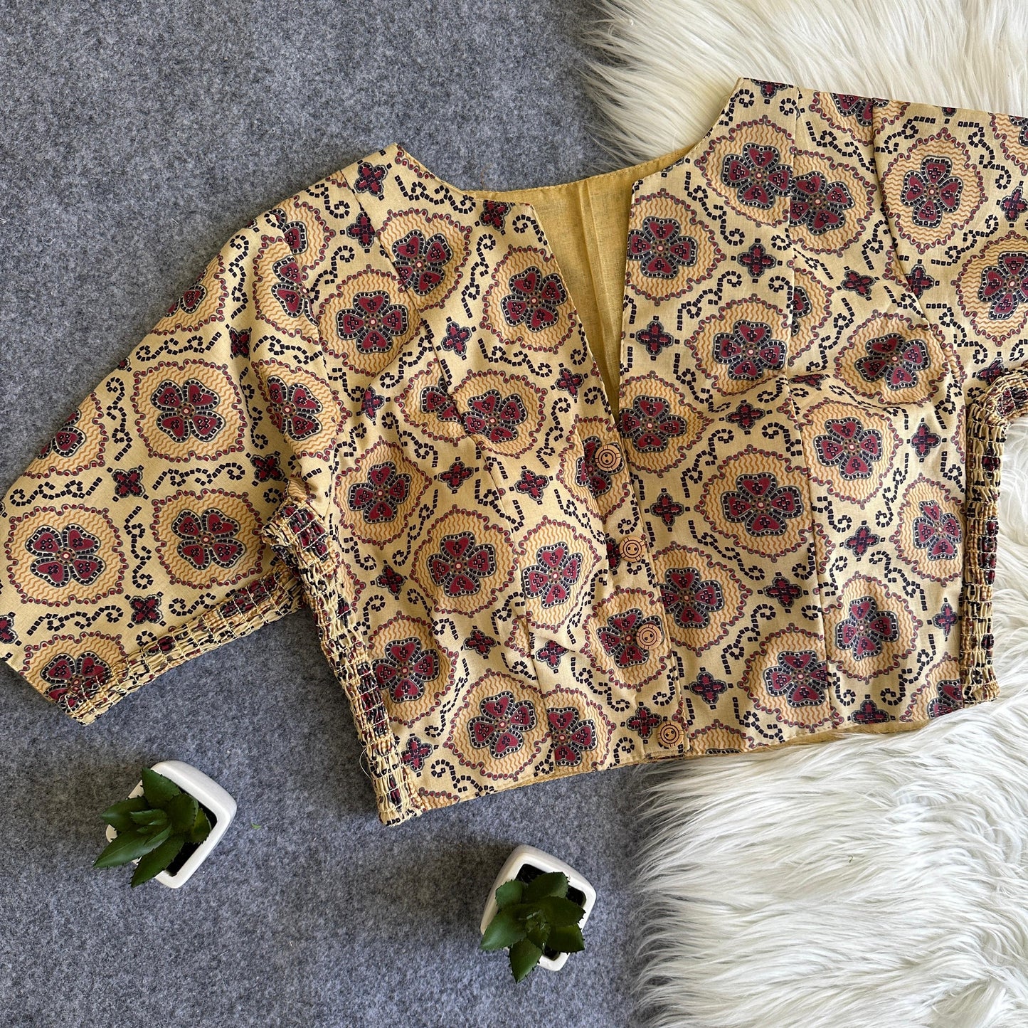Side Elastic Stretchable Ajrakh Cotton Readymade Blouse – 50 AED