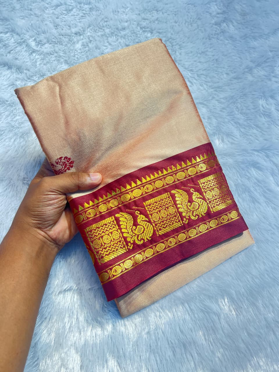 Aura Cotton Silk Weaving Saree – 59 AED