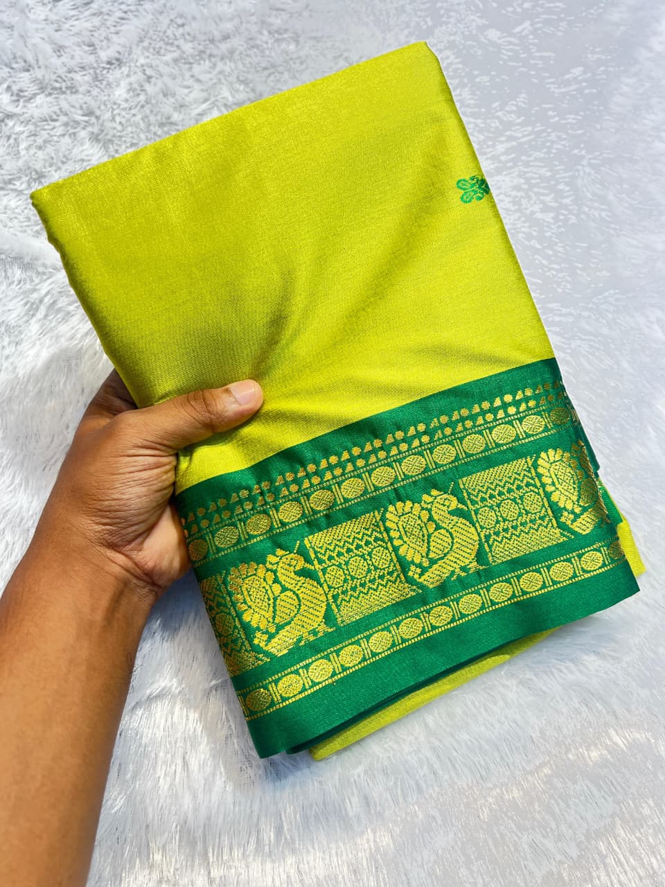 Aura Cotton Silk Weaving Saree – 59 AED