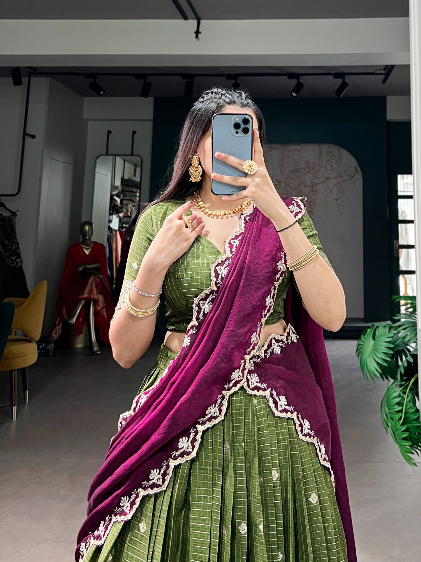 Chinnon Silk Checked Readymade Dhavani / Half Saree Collection – 125 AED