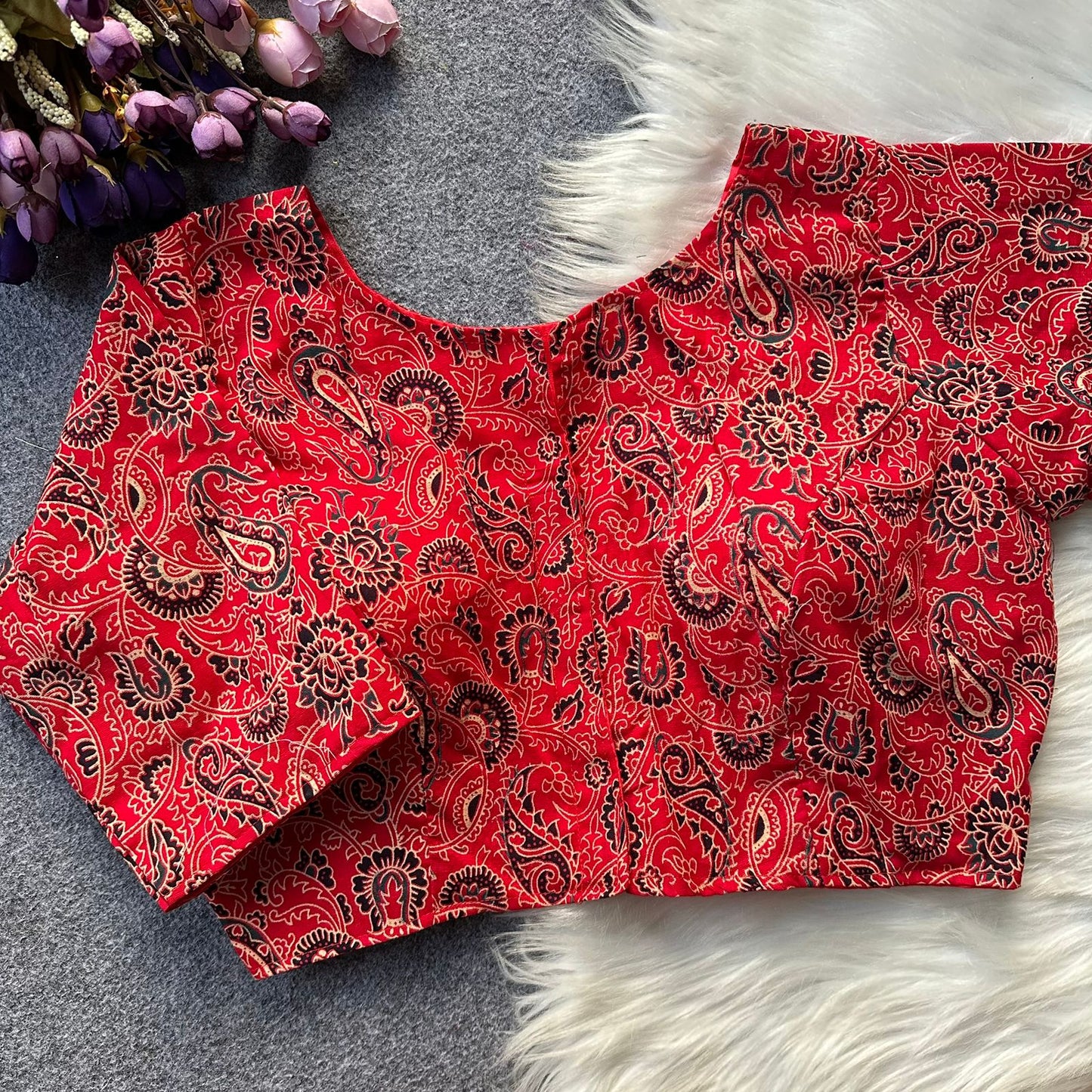 Readymade Blouse – 50 AED