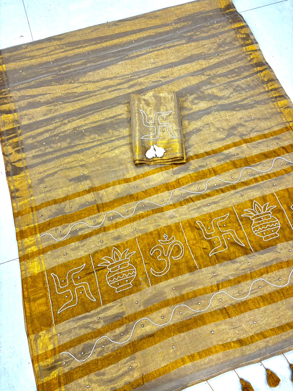 Tussar Tissue Silk Saree with Bead & Pearl Work – 115 AED
