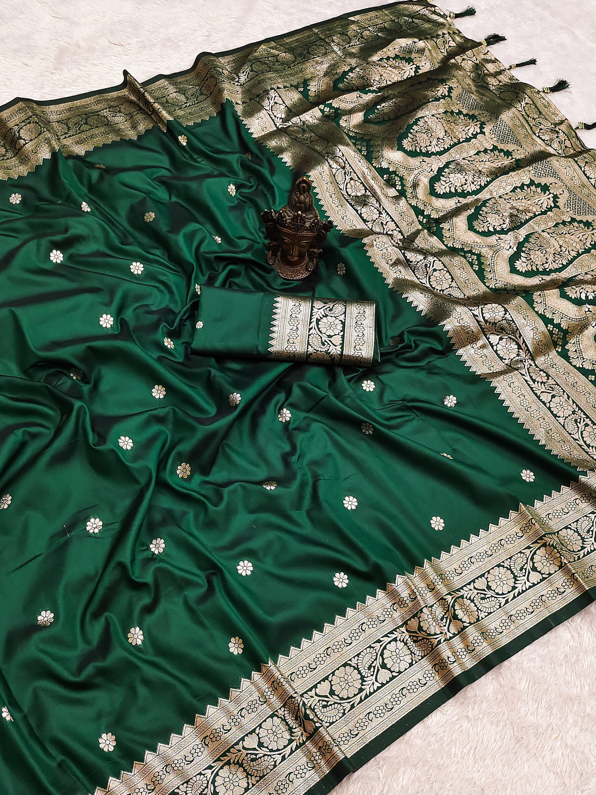 Soft Two-Tone Banarasi Silk Weaving Saree