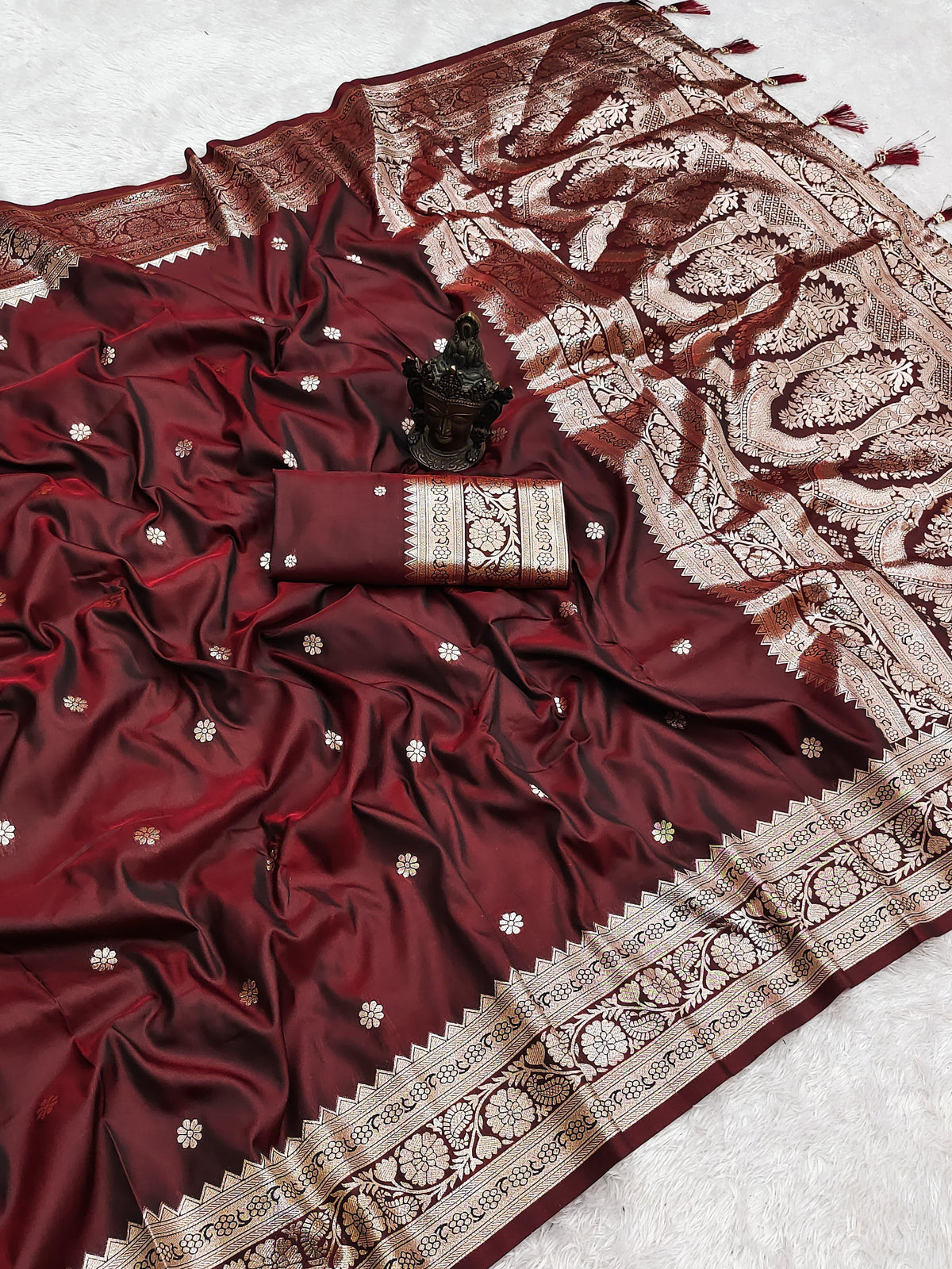 Soft Two-Tone Banarasi Silk Weaving Saree