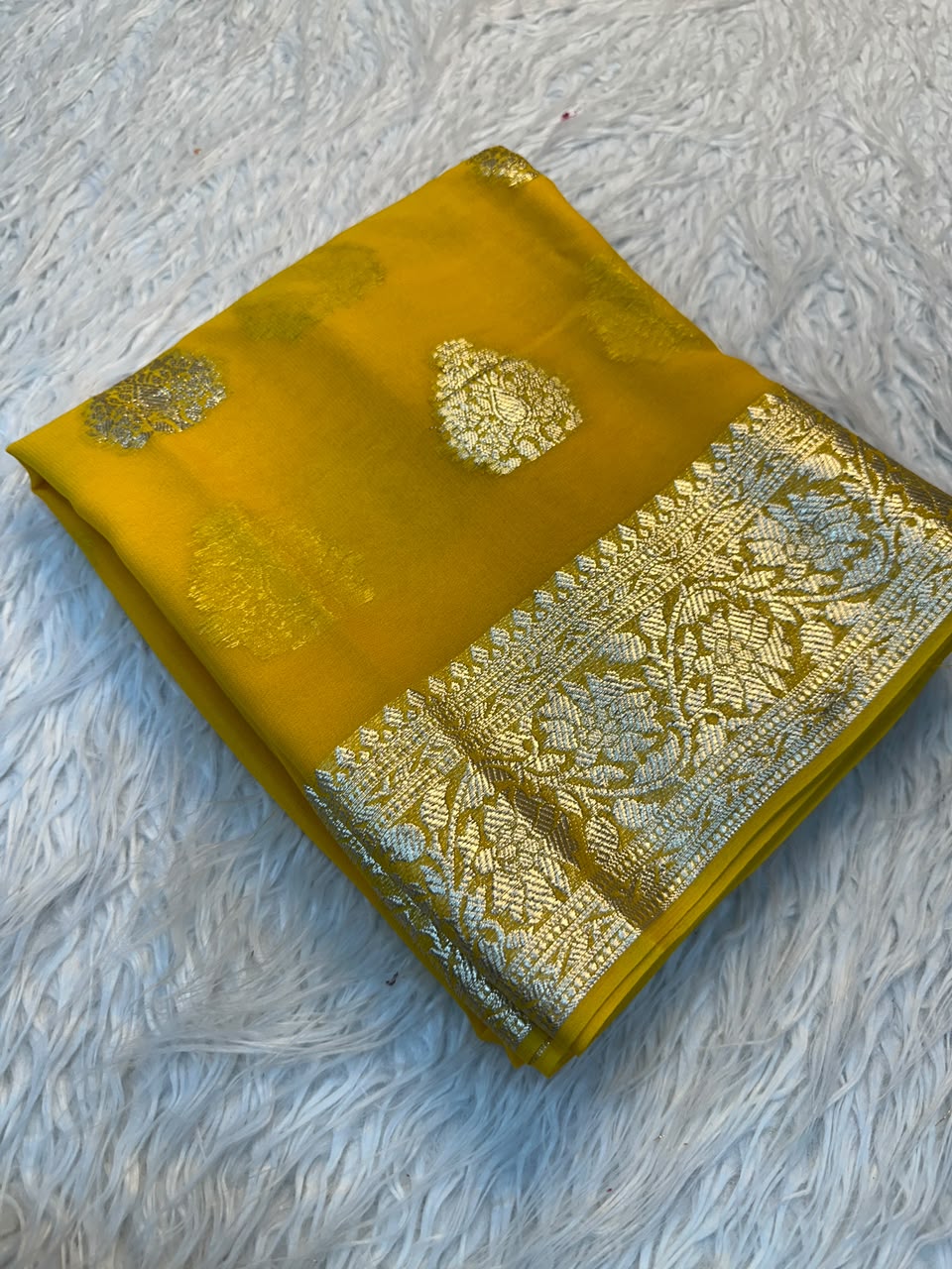 Viscose Georgette Silk Saree with Viscose Zari Borders