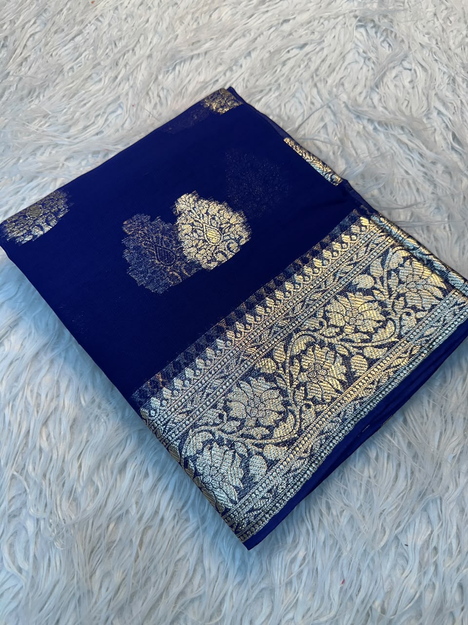 Viscose Georgette Silk Saree with Viscose Zari Borders