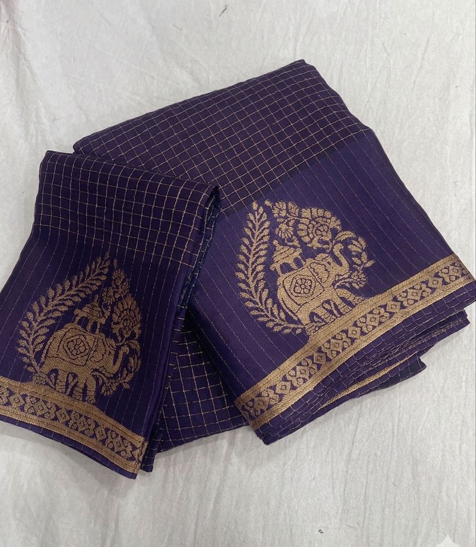 Viscose Chinnon Silk Saree with Checked Pattern & Viscose Zari Borders – 115 AED