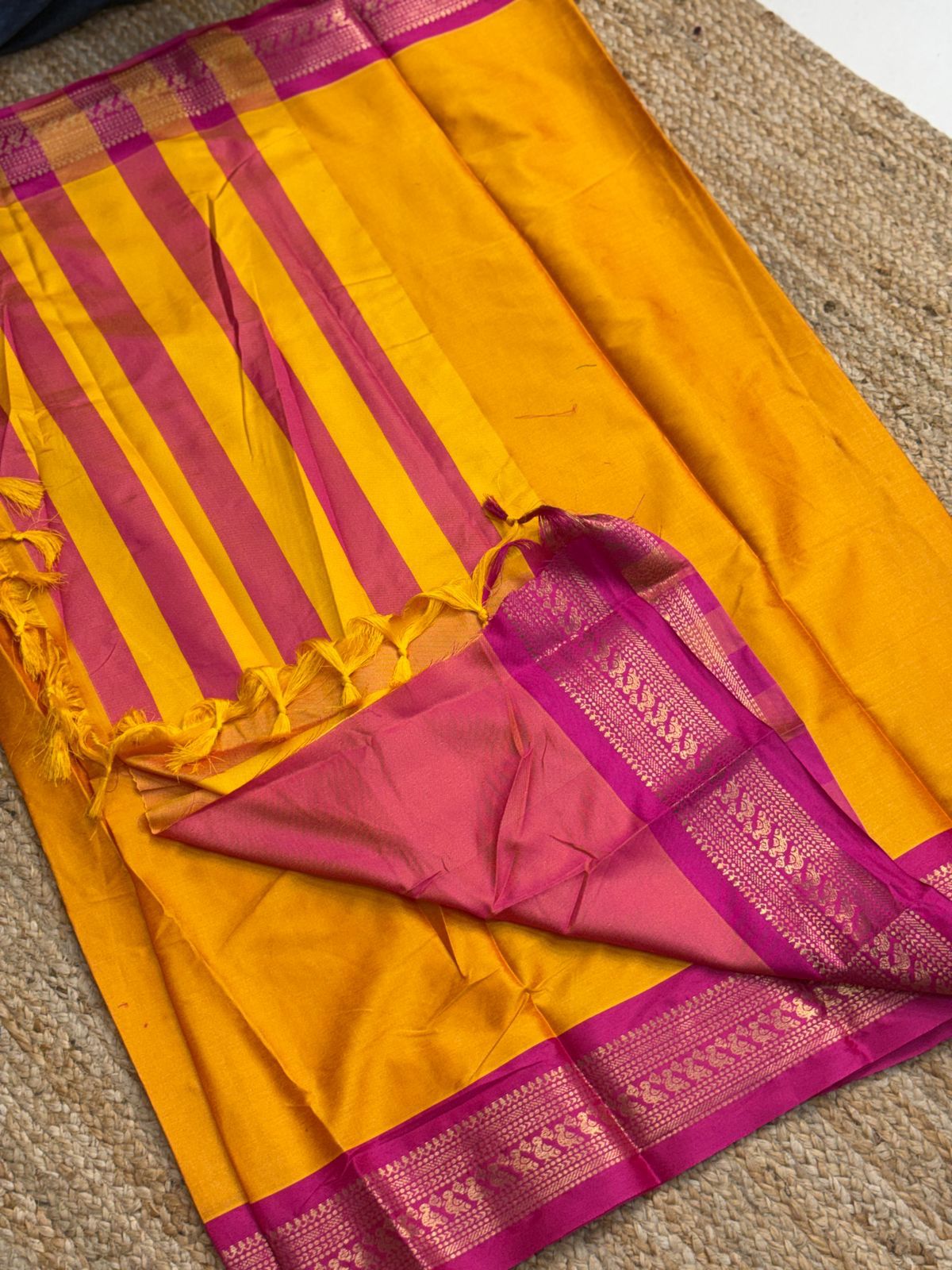 Cotton Silk Sarees with Jacquard Borders – 50 AED