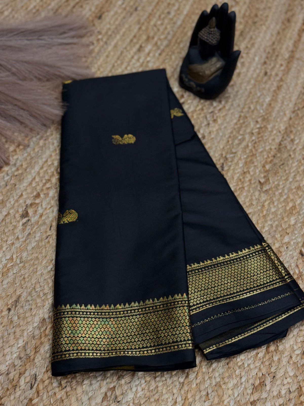 Cotton Silk Sarees with Jacquard Borders – 50 AED