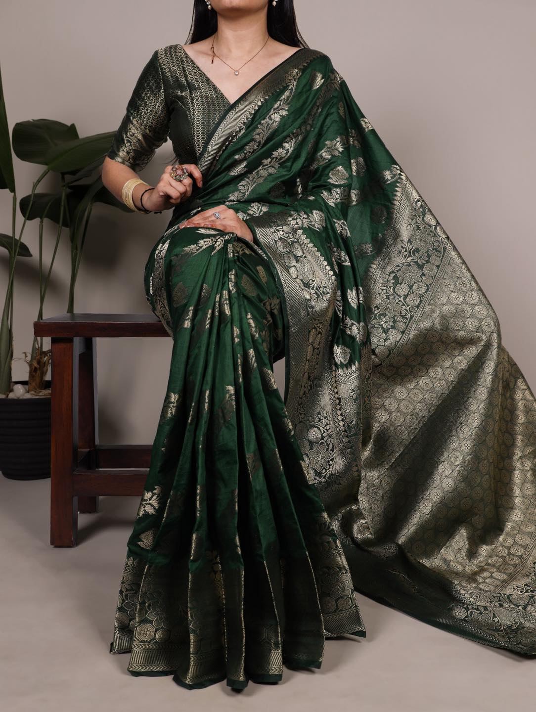 Soft Nylon Silk Zari Weaving Sarees sfz4