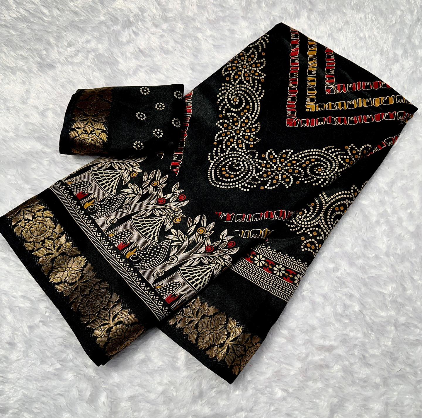 Marshmallow Chiffon Silk Sarees with Jacquard Weaving Borders