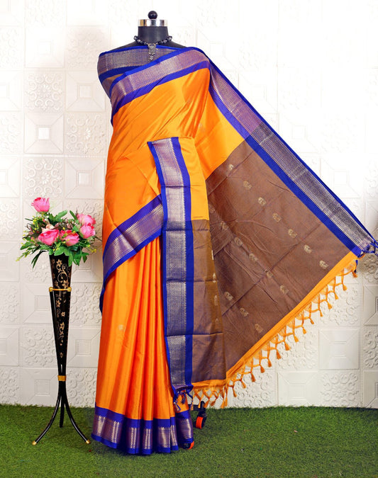 Cotton Silk Sarees with Jacquard Borders – 50 AED
