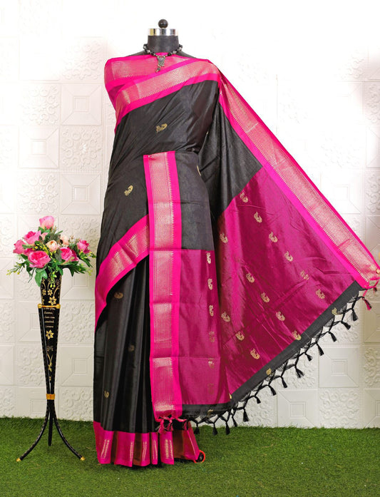 Cotton Silk Sarees with Jacquard Borders – 50 AED