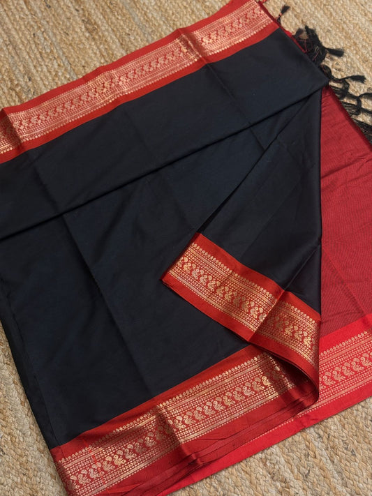 Cotton Silk Sarees with Jacquard Borders – 50 AED