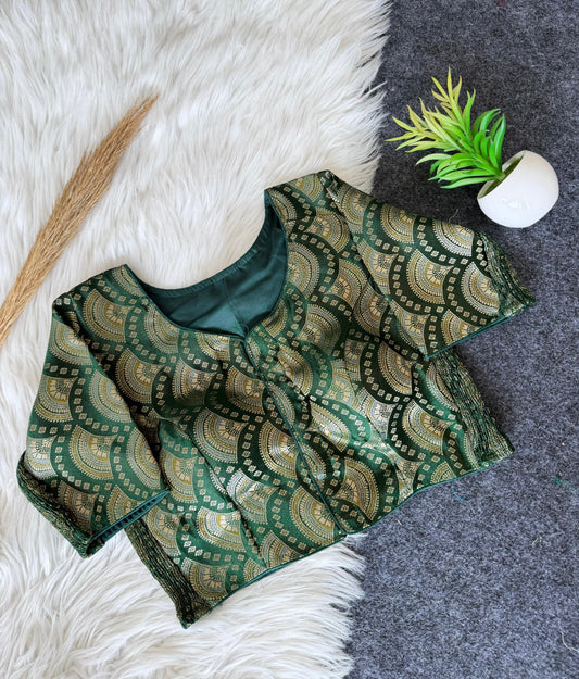Side Elastic Stretchable Blouse – 50 AED