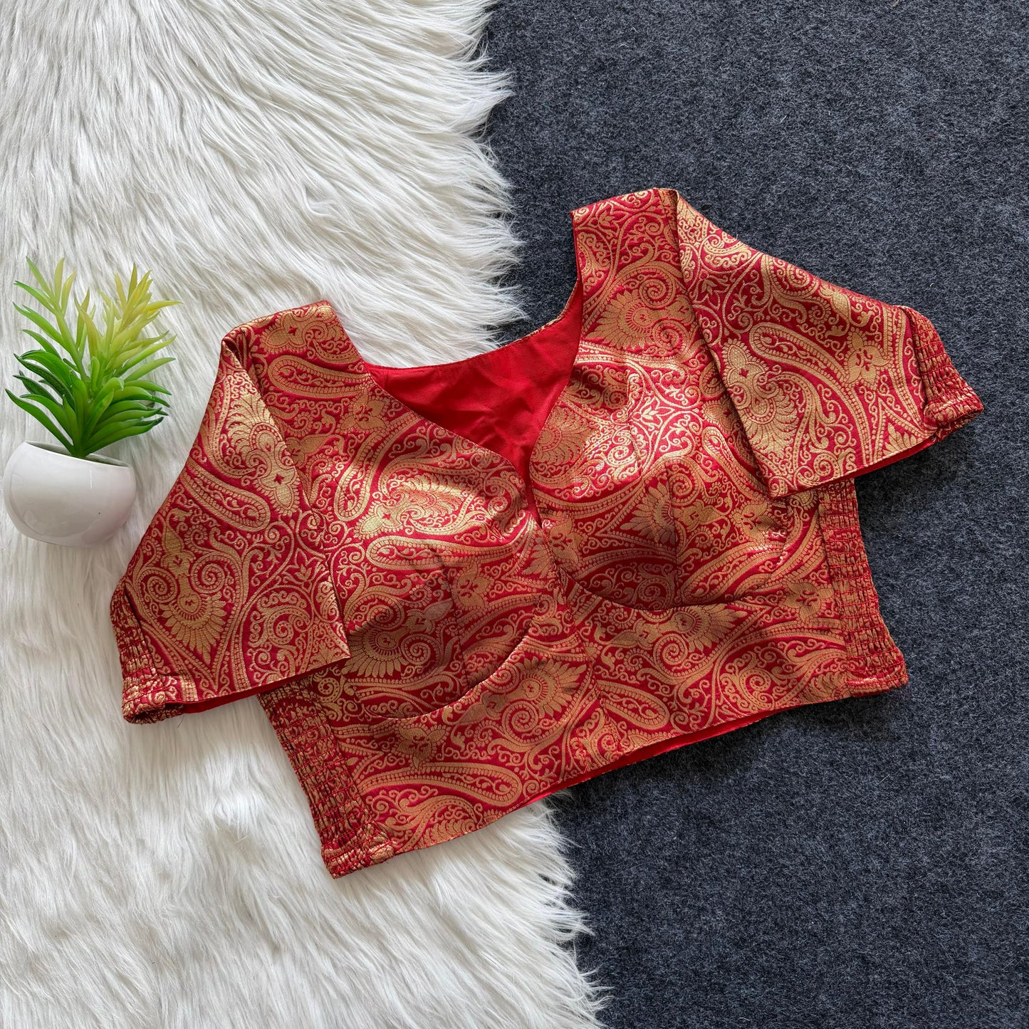 Side Elastic Stretchable Banarasi Brocade Silk Blouse – 55 AED