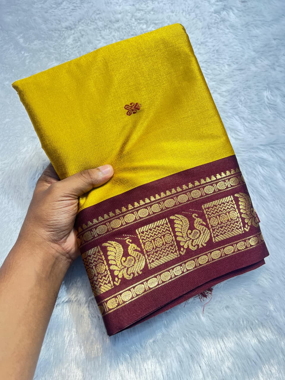 Aura Cotton Silk Weaving Saree – 59 AED