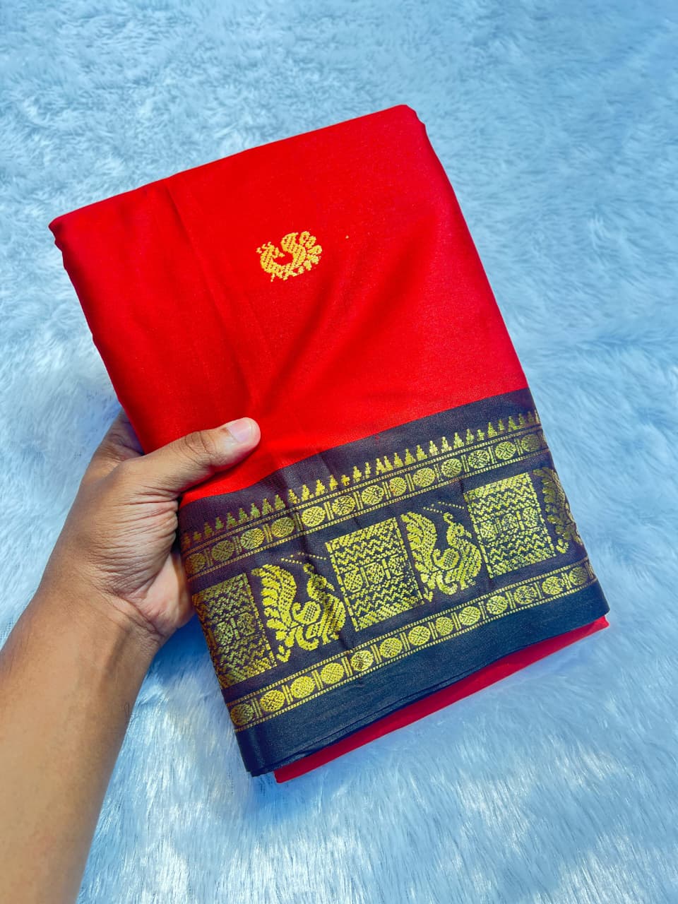 Aura Cotton Silk Weaving Saree – 59 AED