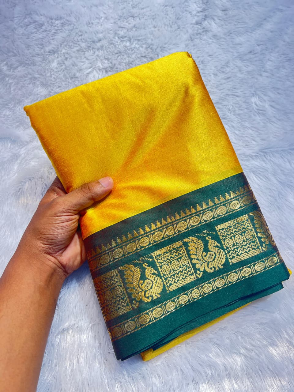 Aura Cotton Silk Weaving Saree – 59 AED