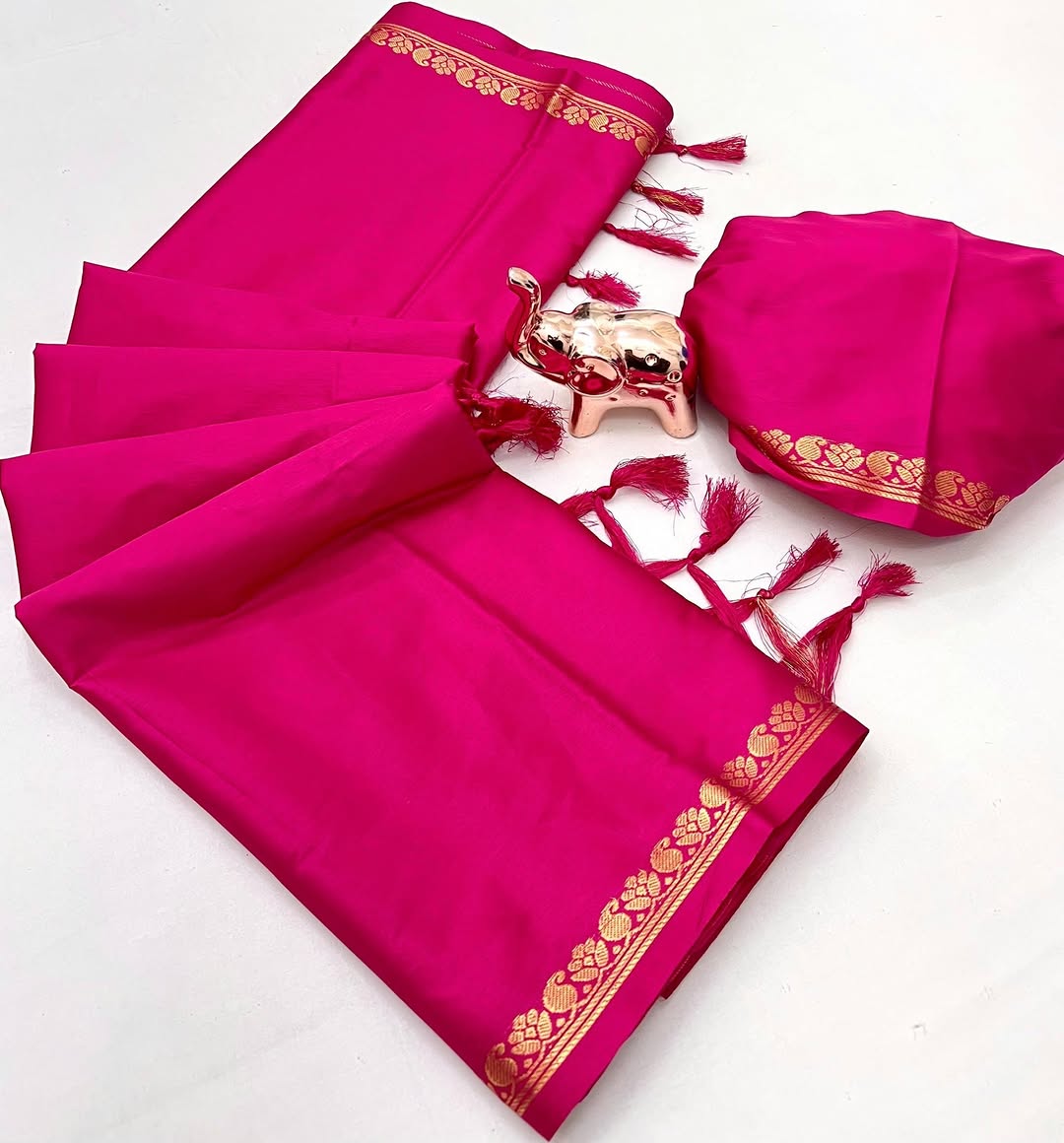 Soft Viscose Crepe Silk Saree with Golden Borders – 59 AED