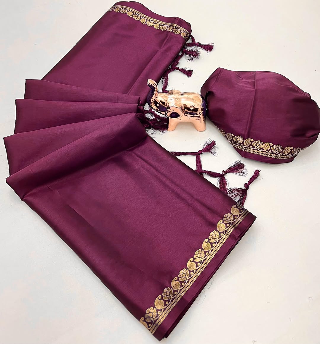 Soft Viscose Crepe Silk Saree with Golden Borders – 59 AED