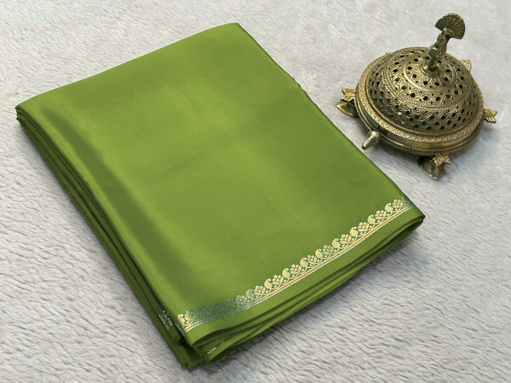 Soft Viscose Crepe Silk Saree with Golden Borders – 59 AED