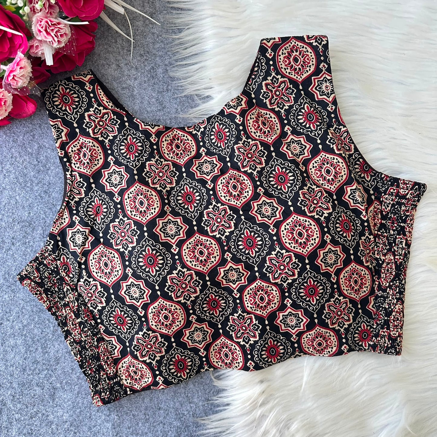 Ajrakh Readymade Side Elastic Stretchable Sleeveless Blouse – 50 AED