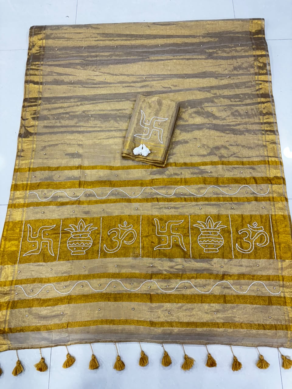 Tussar Tissue Silk Saree with Bead & Pearl Work – 115 AED