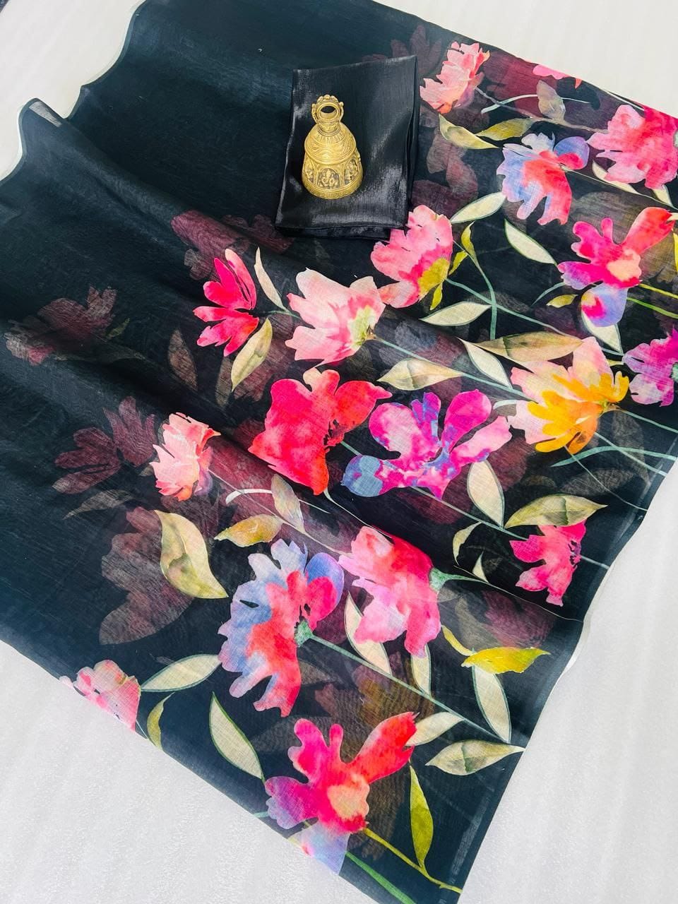 Linen Slub Cotton Floral Saree – 59 AED