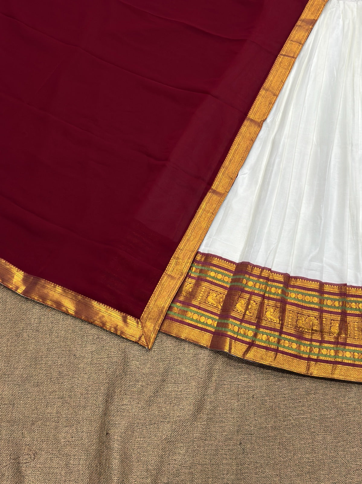 Mul Chanderi Cotton Readymade Dhavani Collection – 99 AED