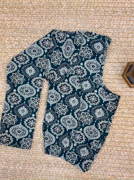 5501 - Elastic Long Sleeve Stretchable Ajrakh Blouse – 39 AED