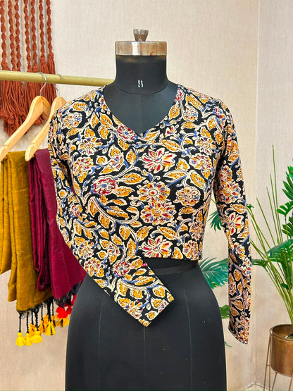 5501 - Elastic Long Sleeve Stretchable Ajrakh Blouse – 39 AED