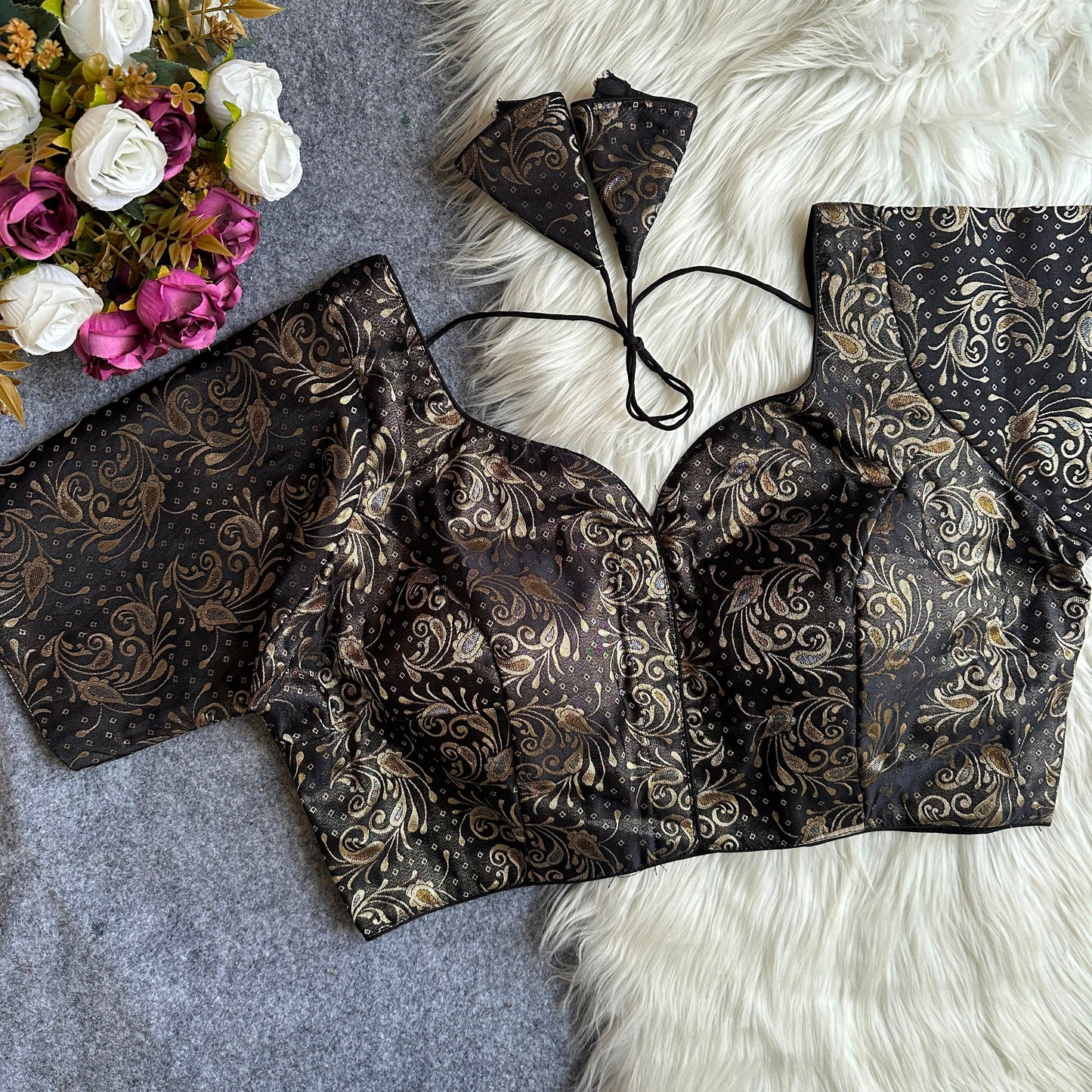 Brocade Readymade Blouse – 50 AED