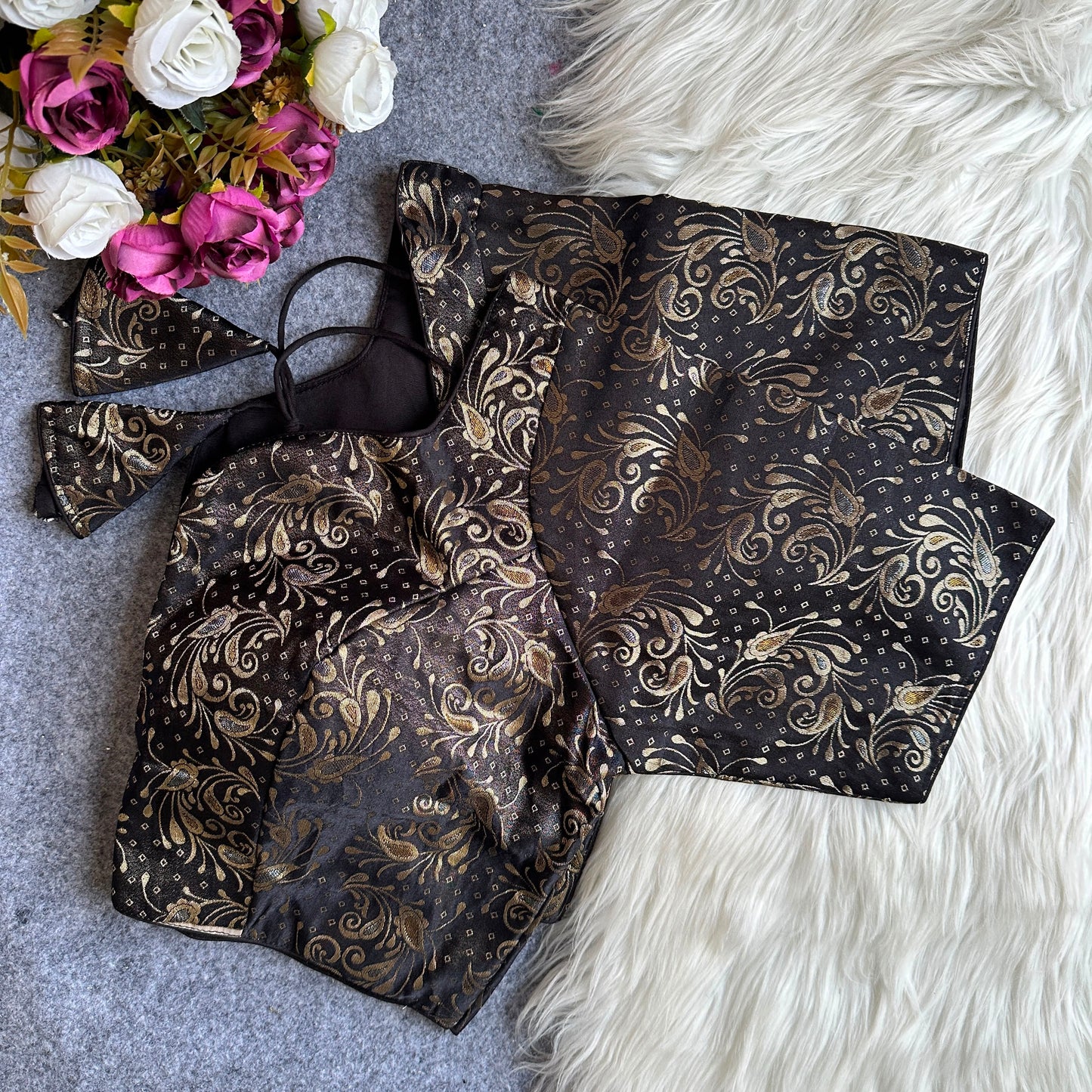 Brocade Readymade Blouse – 50 AED