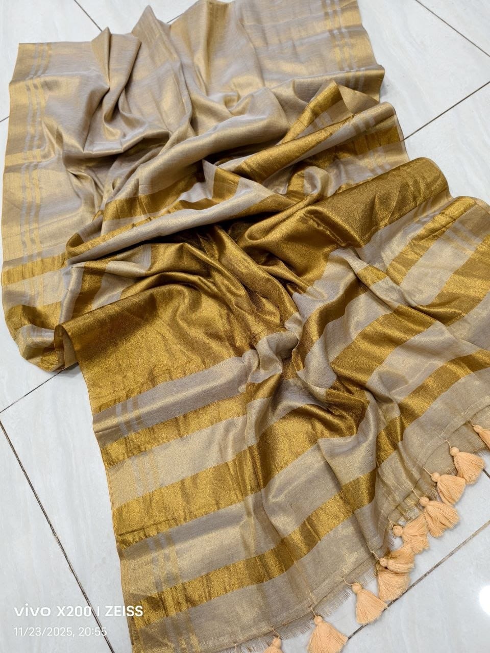 Mul Tissue Saree with Golden Zari – 99 AED