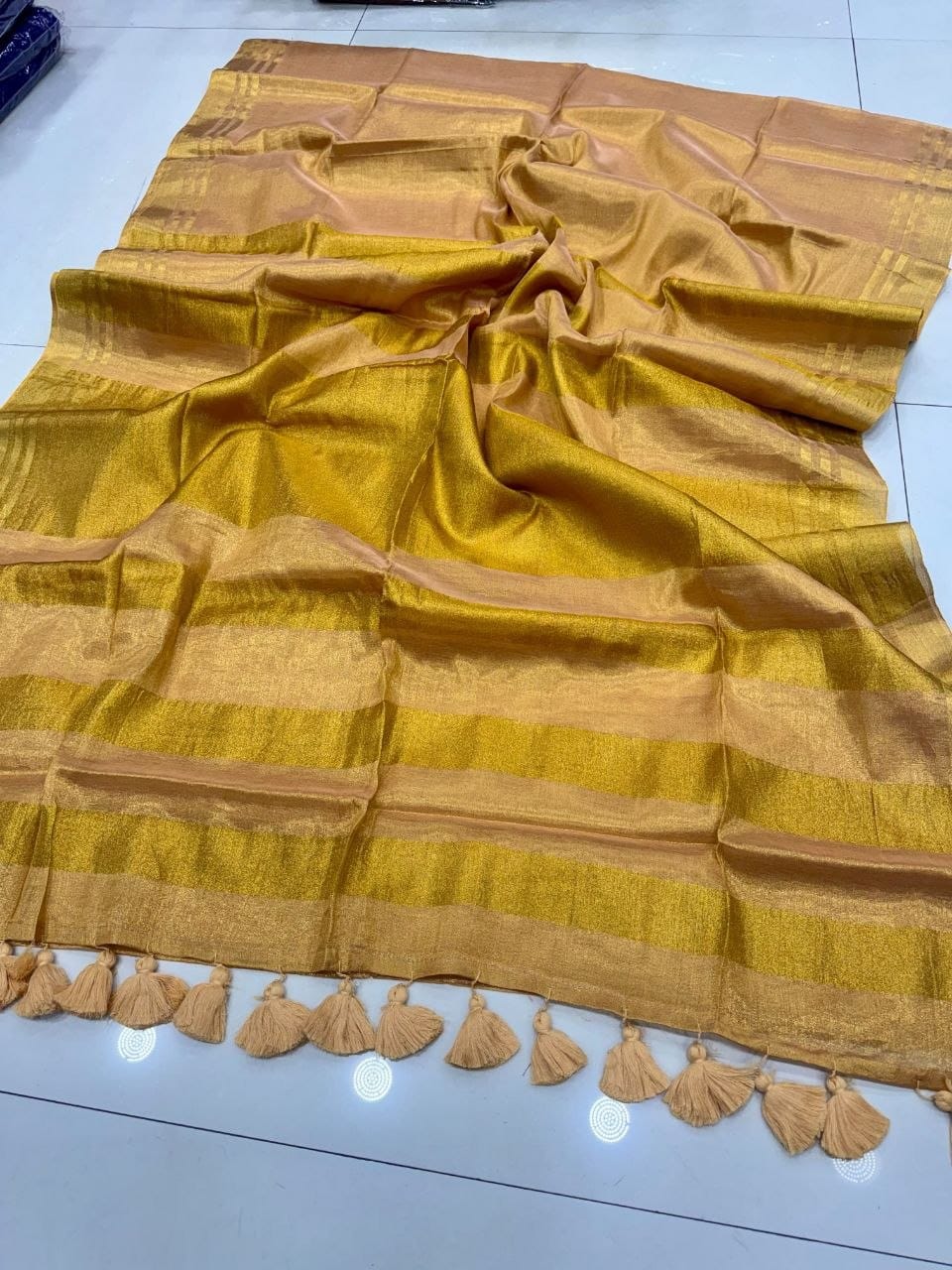 Mul Tissue Saree with Golden Zari – 99 AED