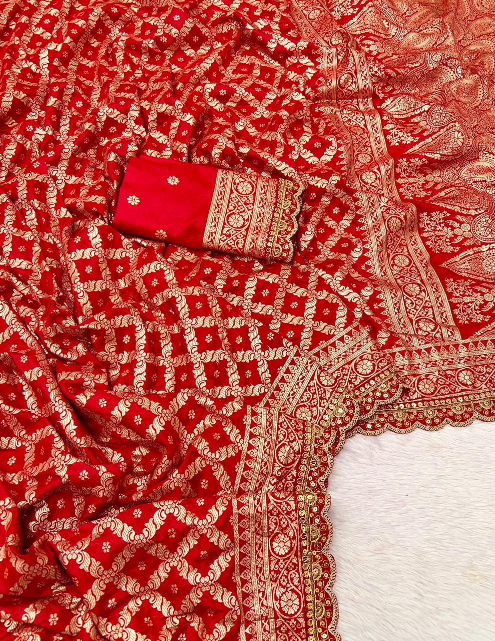 Durga Puja & Diwali Banarasi Dola Viscose Silk Weaving Saree