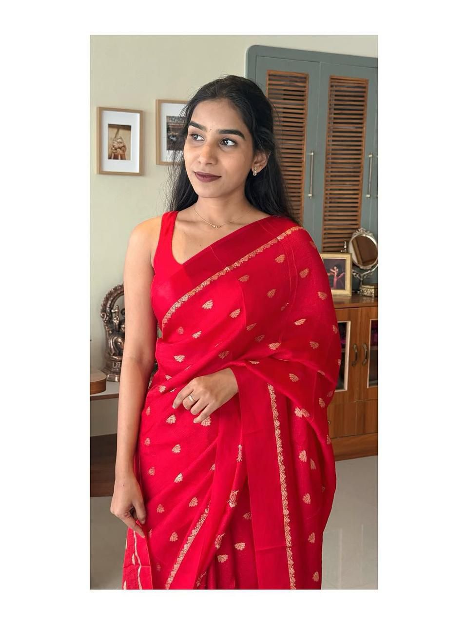 Khadi Viscose Silk Saree with Viscose Jacquard Bhutta Weaving