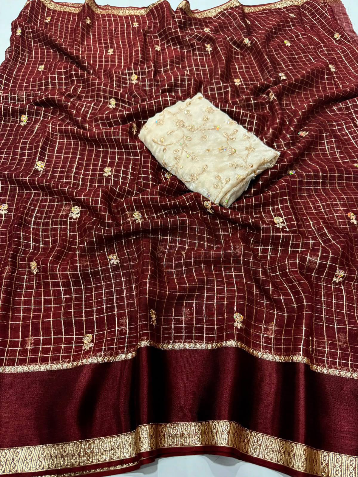 Georgette Viscose Checked Zari Weaving Saree