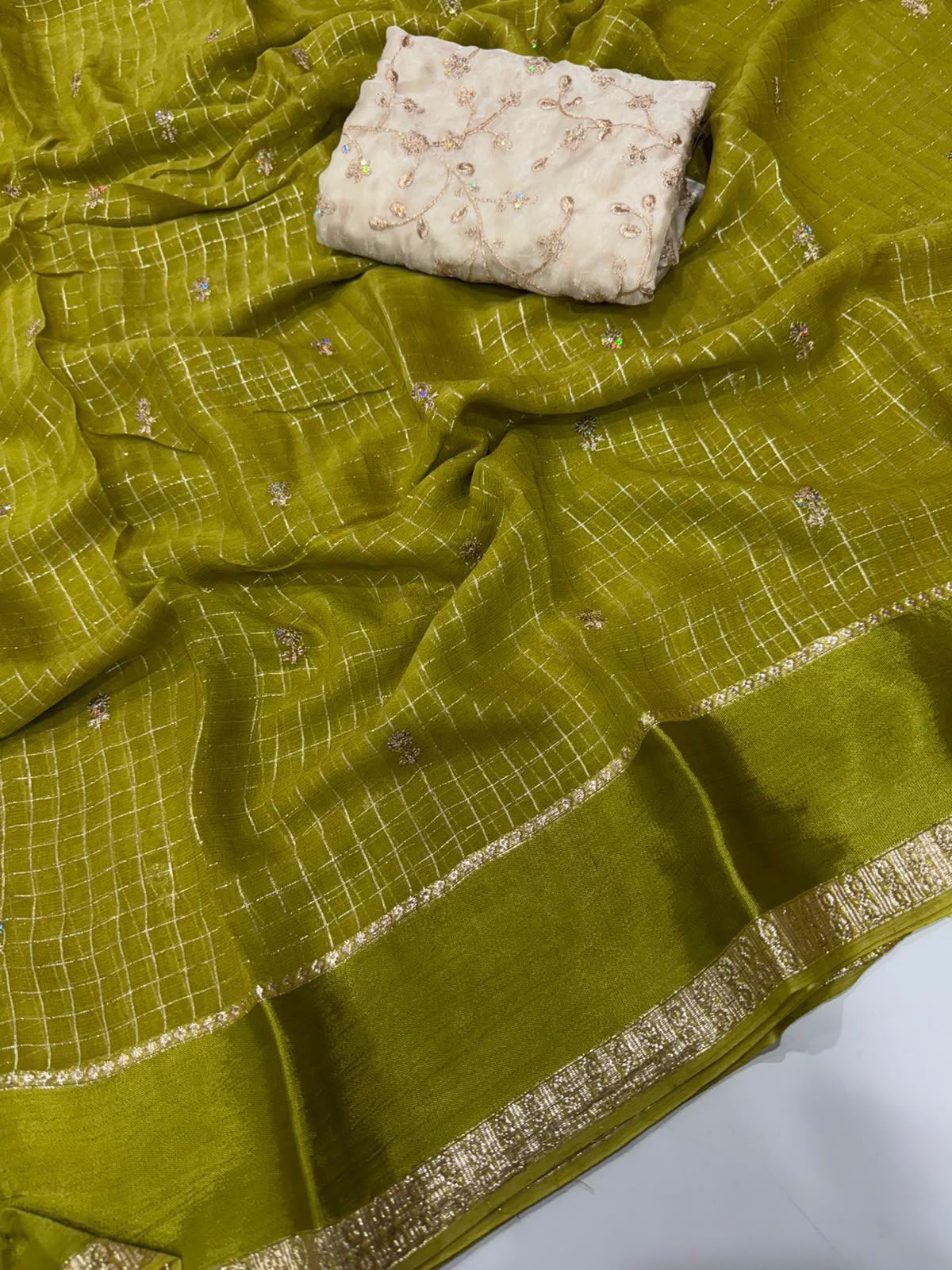 Georgette Viscose Checked Zari Weaving Saree