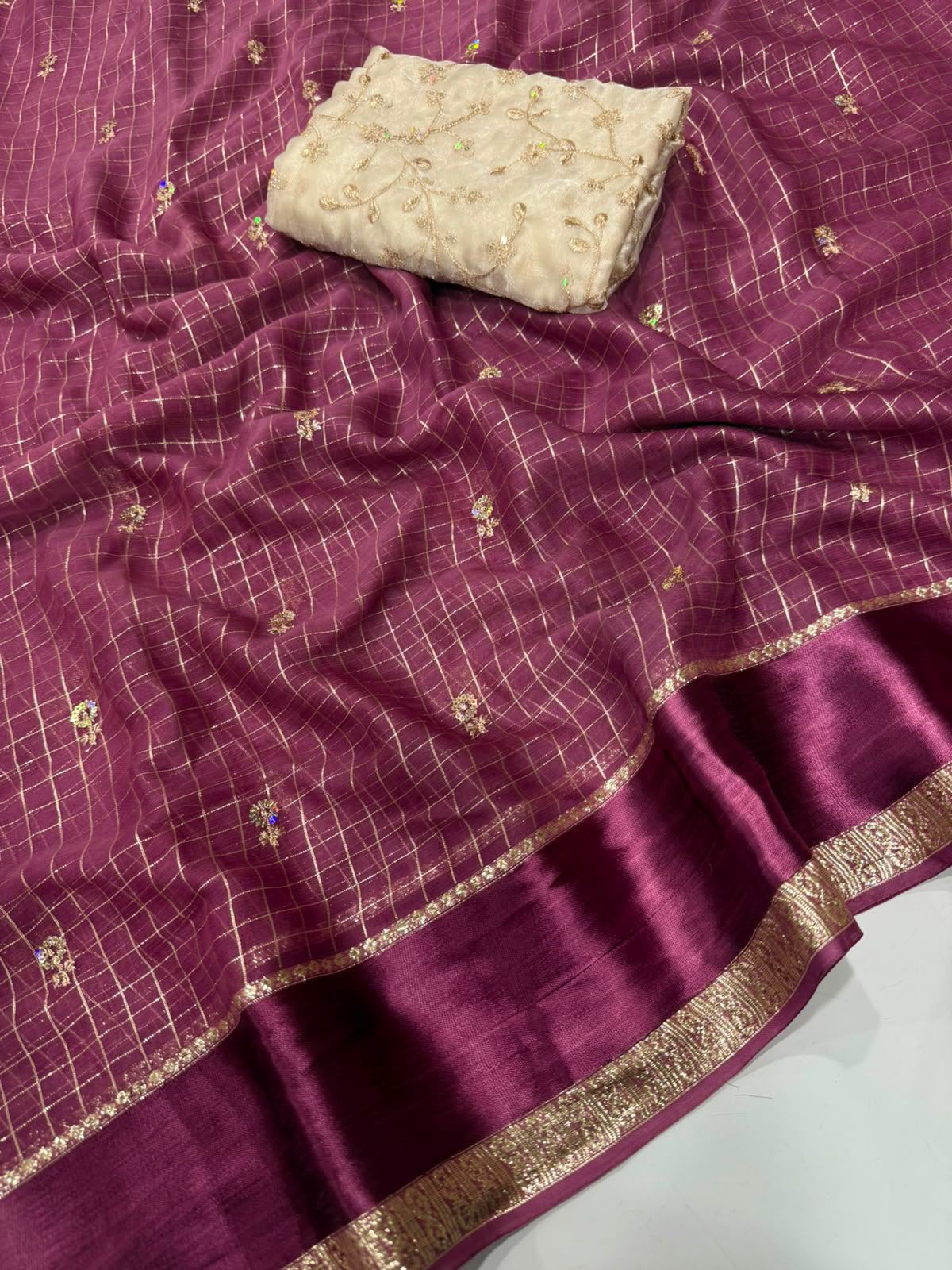 Georgette Viscose Checked Zari Weaving Saree