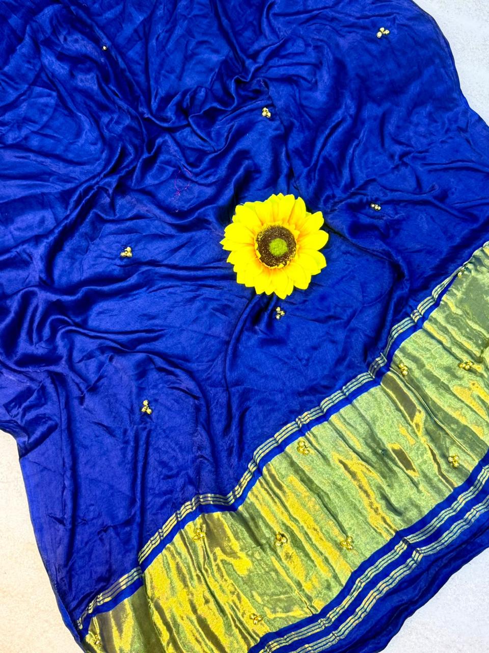 Gajji Silk Gunguru Saree with Lagdi Patta & Rich Pallu