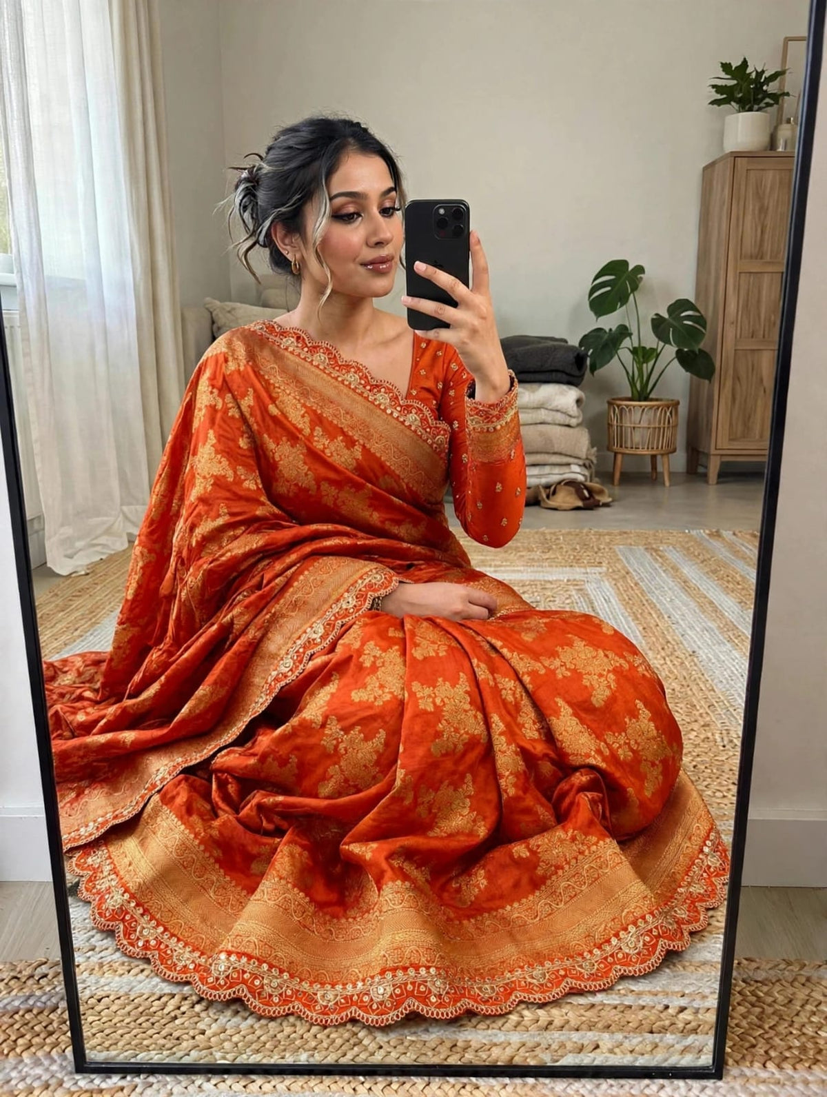 Semi Kanjivaram Jaal Floral Zari Weaving Saree with Scalloped Borders