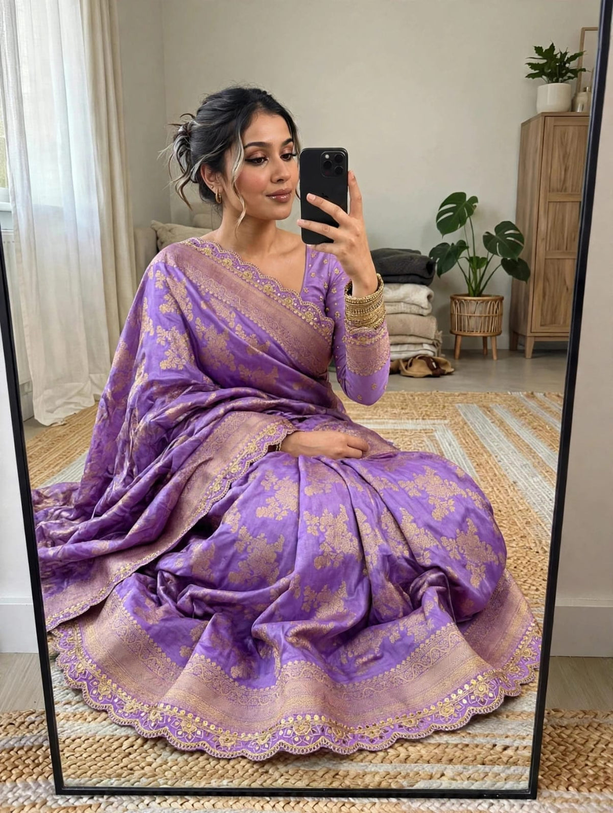 Semi Kanjivaram Jaal Floral Zari Weaving Saree with Scalloped Borders