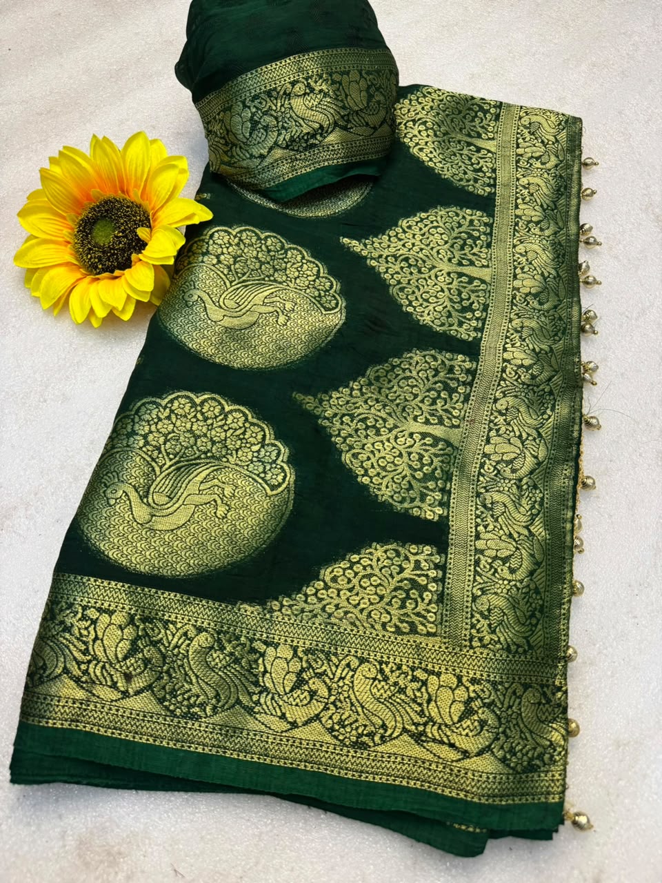Kanjivaram Cotton Silk Weaving Saree