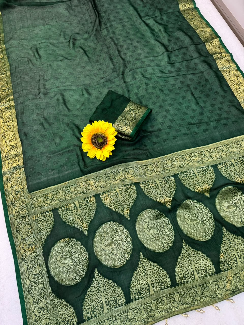 Kanjivaram Cotton Silk Weaving Saree